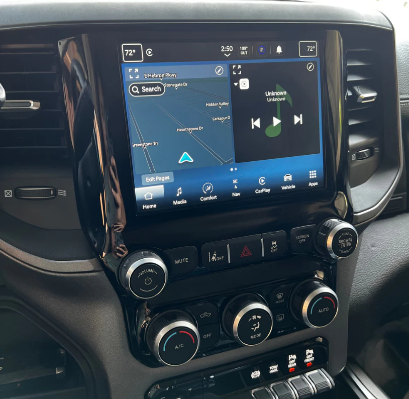 2019-2024 RAM Heavy Duty 2500/3500 UBL Uconnect 5 Upgrade kit with 8.4-inch Touchscreen including Wireless Apple CarPlay / Android Auto