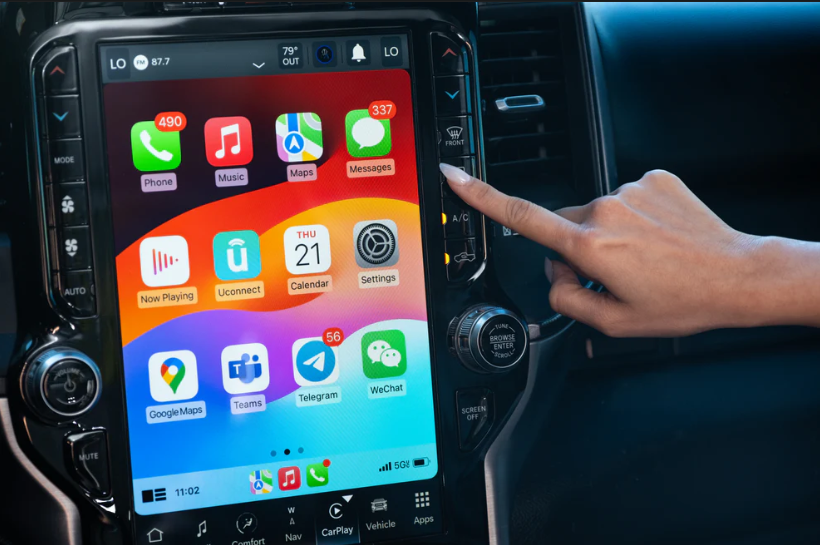 2022-2024 RAM 2500/3500 UBQ Uconnect 5 Upgrade kit with 12-inch Touchscreen including Wireless Apple CarPlay / Android Auto