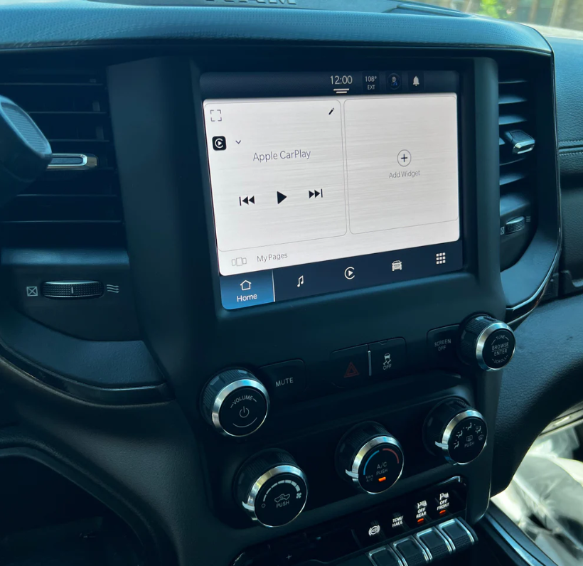 2019–2024 RAM 1500/2500/3500 UBD Uconnect 5 8.4″ Touchscreen Upgrade Kit (Wireless CarPlay / Android Auto)